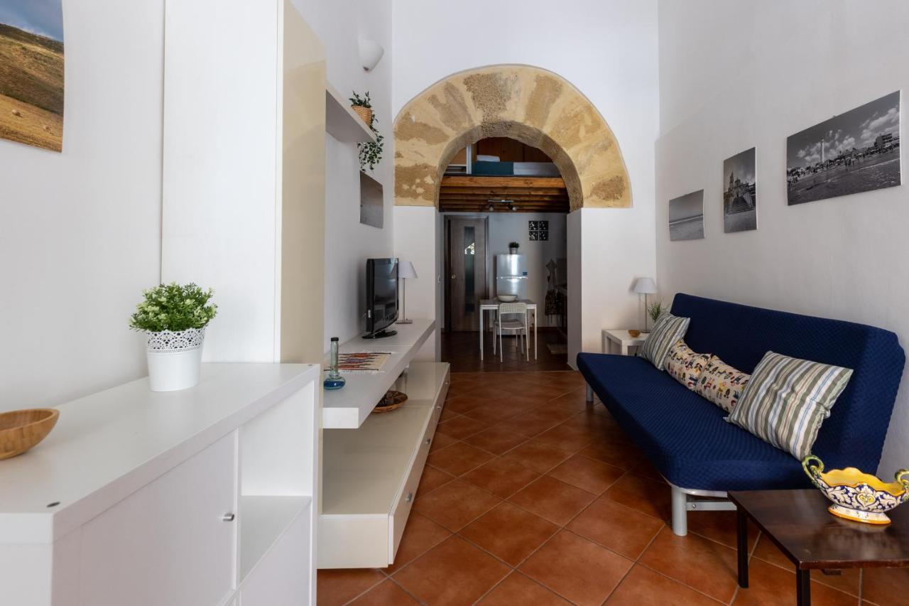 La Casa Del Cacciatore - Alloggio Con Terrazzo Διαμέρισμα Παλέρμο Εξωτερικό φωτογραφία